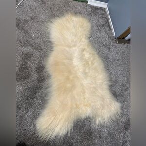 Real Icelandic Sheepskin Rug